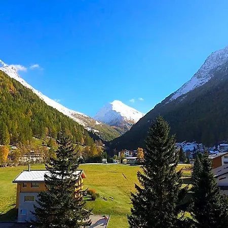 Adler 2* Saas-Grund